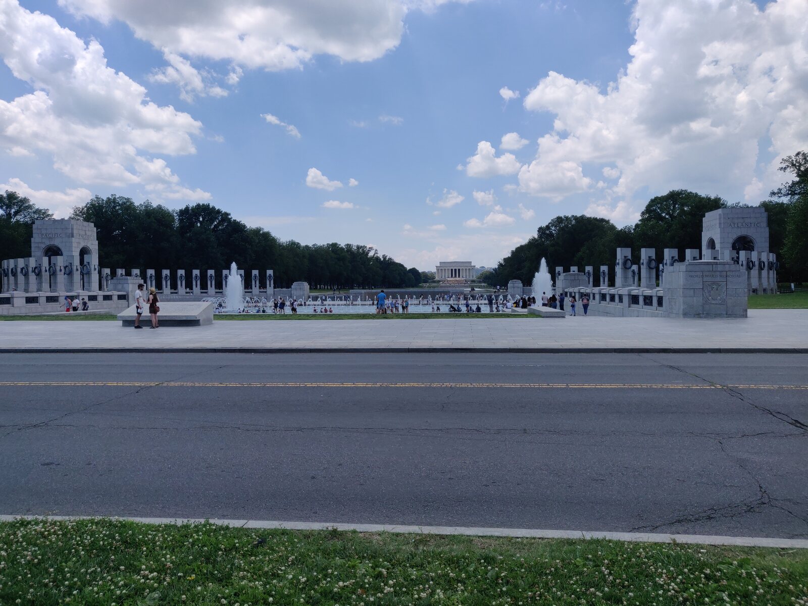 National World War II Memorial with the Lincoln Memorial in the distance