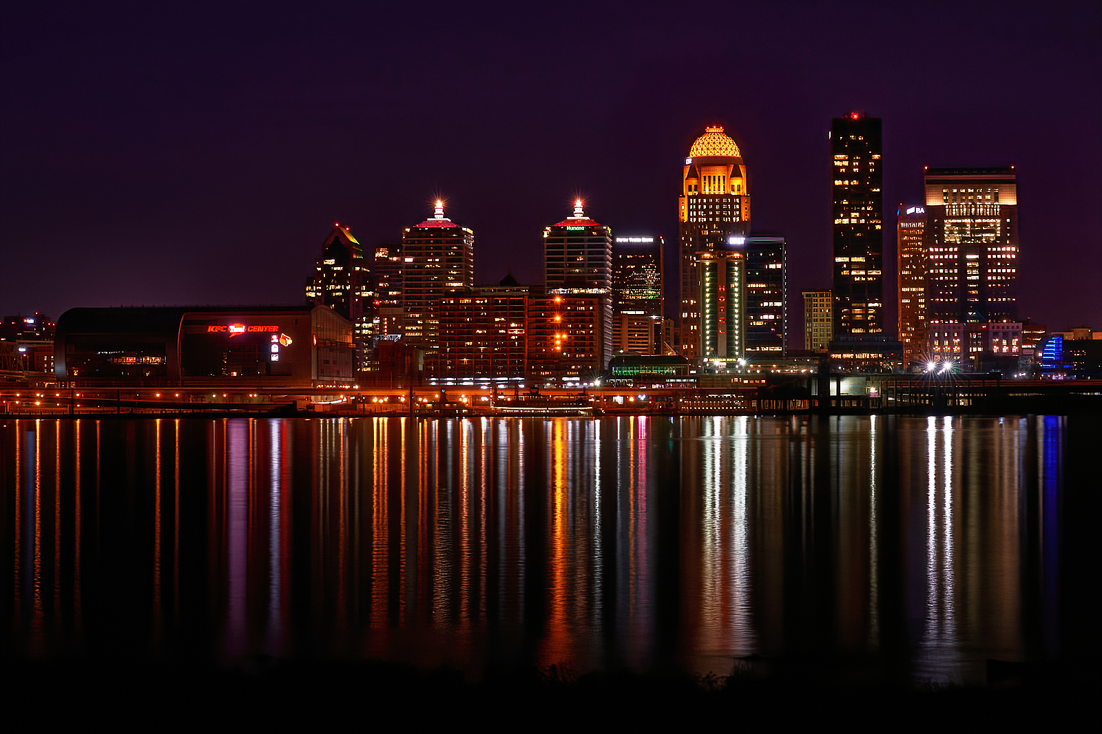 Louisville Kentucky skyline illuminated at night
