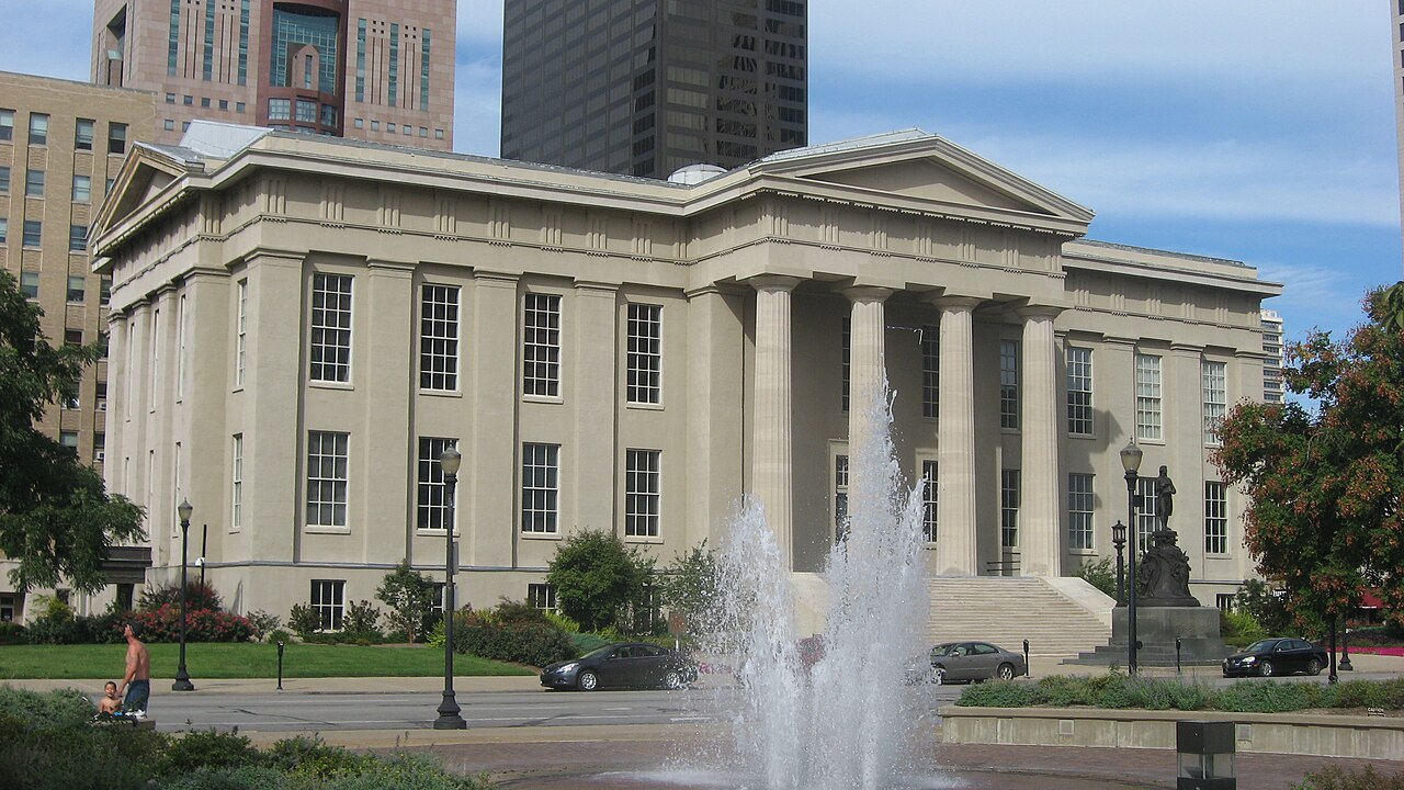 Jefferson County Courthouse in Louisville, Kentucky
