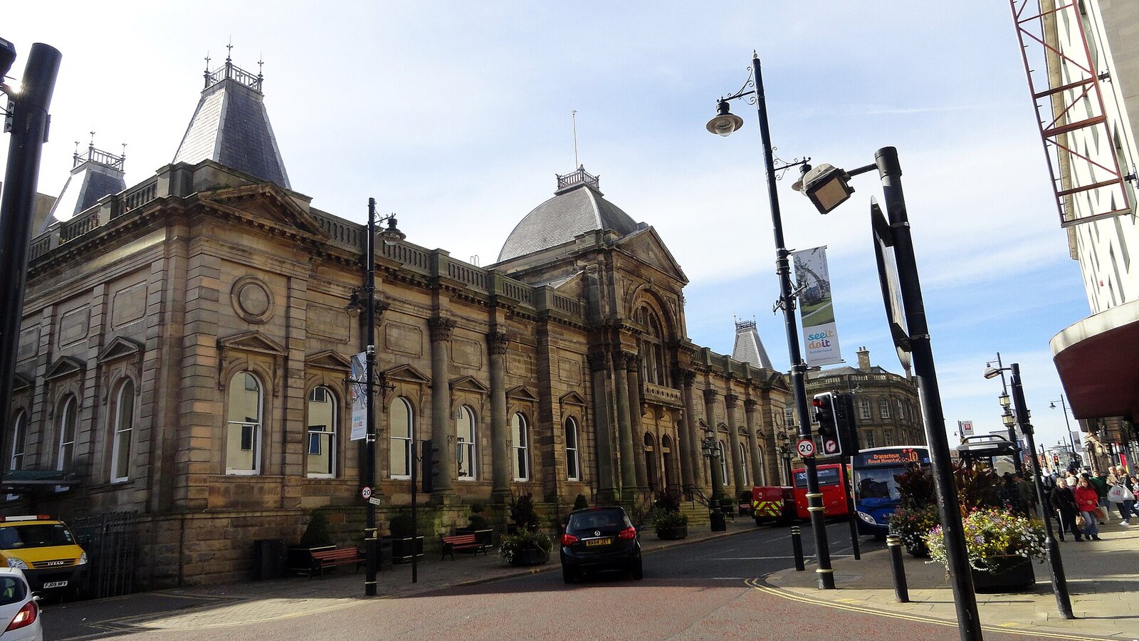 The stone exterior of Sunderland Museum and Art Gallery on Borough Road