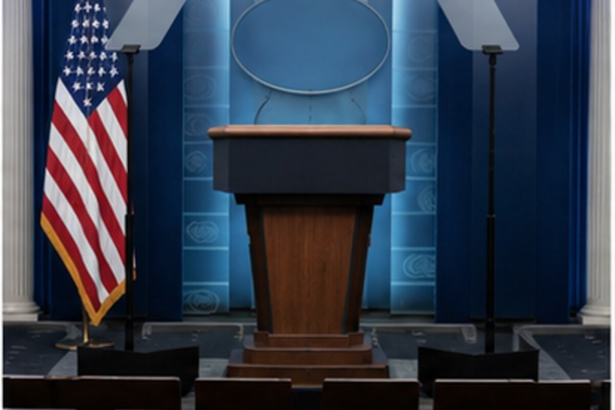 Representative editorial image for Former White House Teleprompter Operator Ordered to Repay Insider-Trading Profits