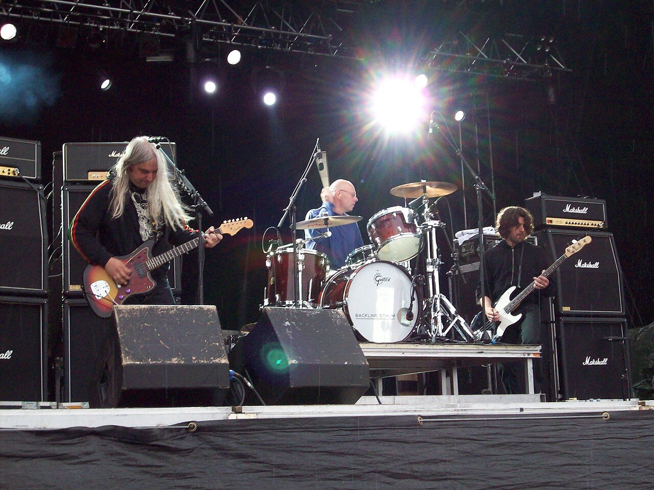 Dinosaur Jr band survival 2026