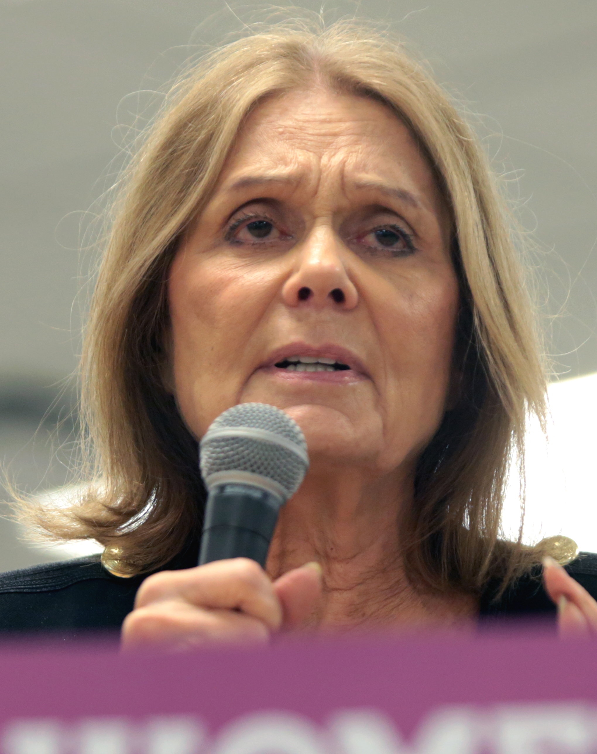 Journalist and feminist organizer Gloria Steinem speaking at a public event
