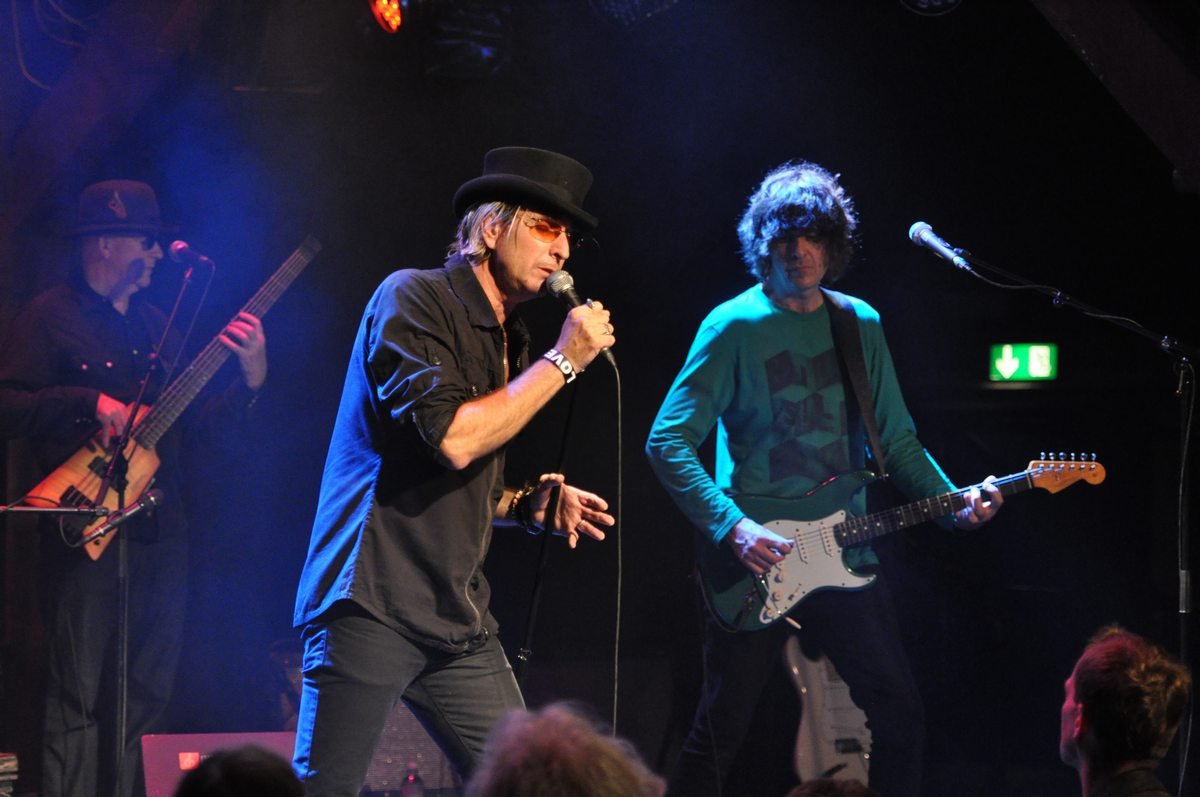 where is The Fixx now