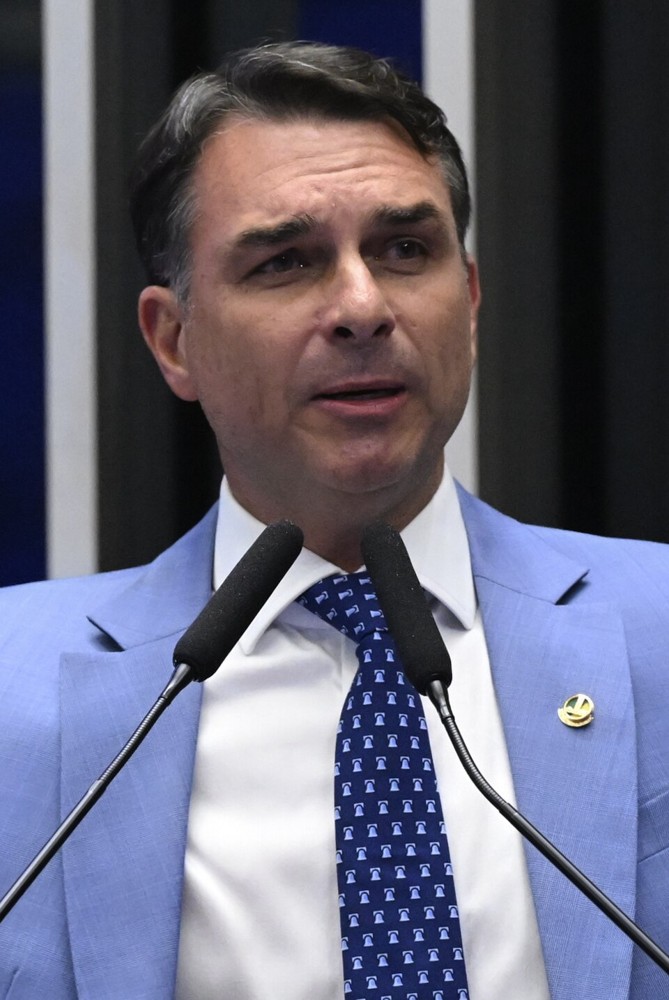 Flávio Bolsonaro speaking in the Brazilian Senate on September 1, 2026
