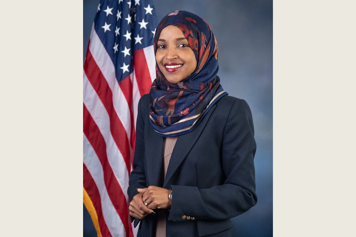 Ilhan Omar in her official portrait for the 116th Congress.