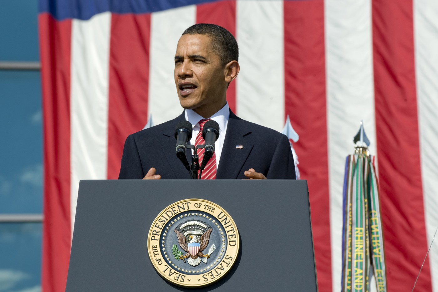 President Barack Obama speaking at the Fort Hood memorial service in November 2009